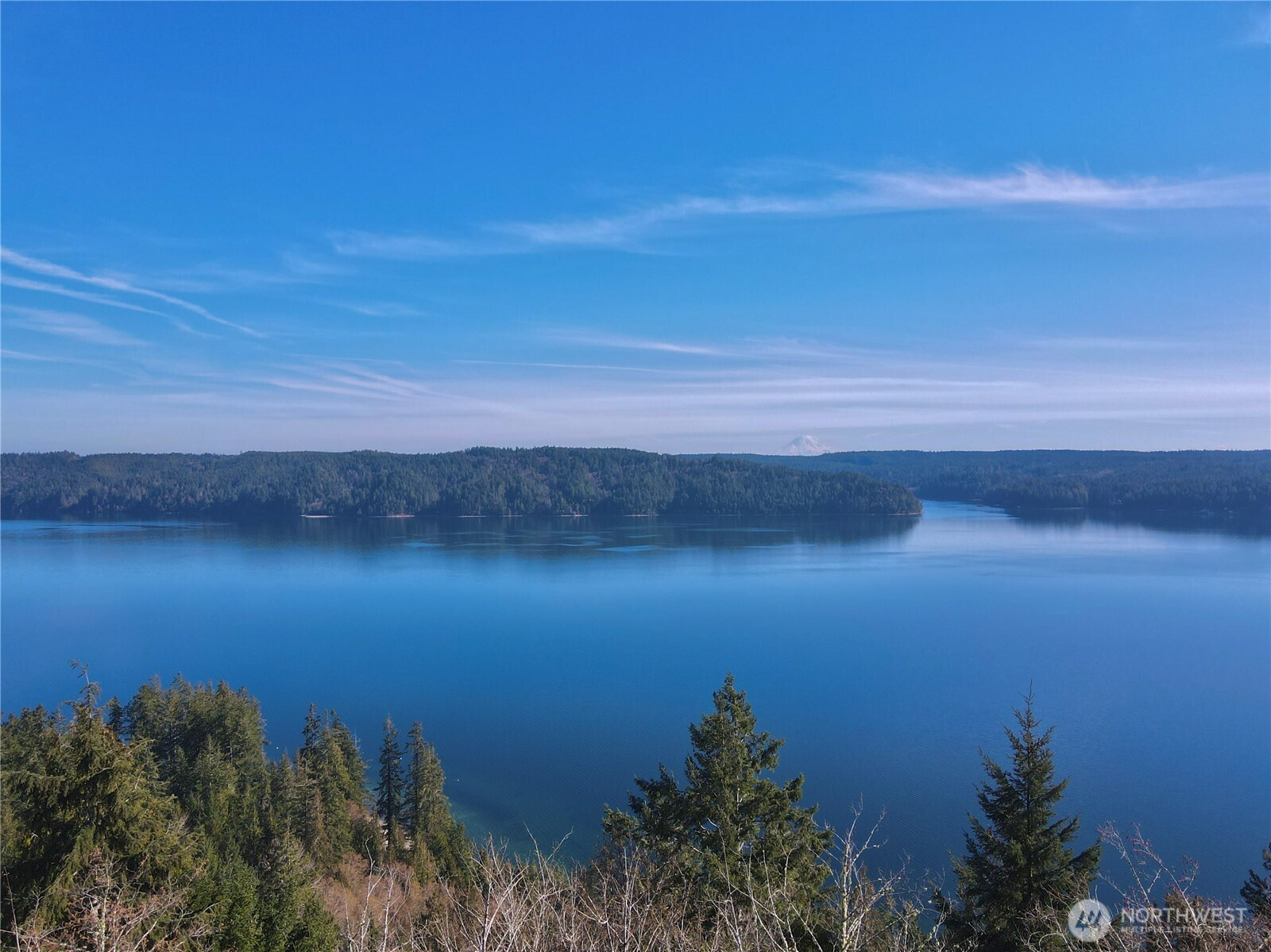 61 Devereaux Drive Lilliwaup WA 98555