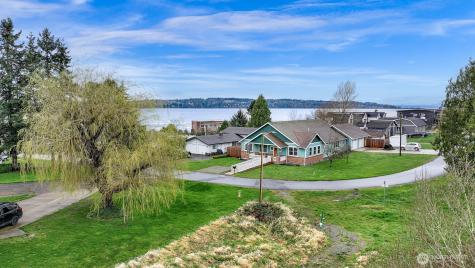 932 Georgia Street Blaine WA 98230