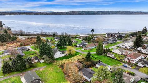 932 Georgia Street Blaine WA 98230