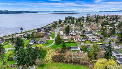 932 Georgia Street Blaine WA 98230