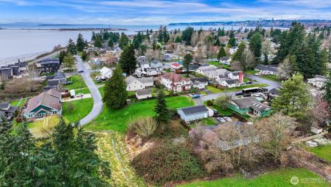932 Georgia Street Blaine WA 98230