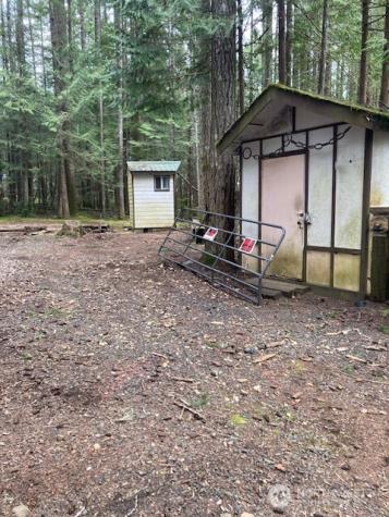 101 N Mount Jupiter Drive Hoodsport WA 98548