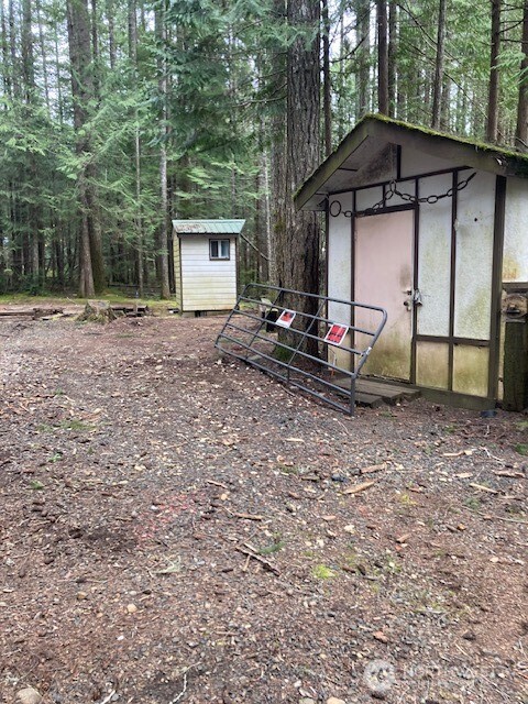 101 N Mt. Jupiter Drive Hoodsport WA 98548