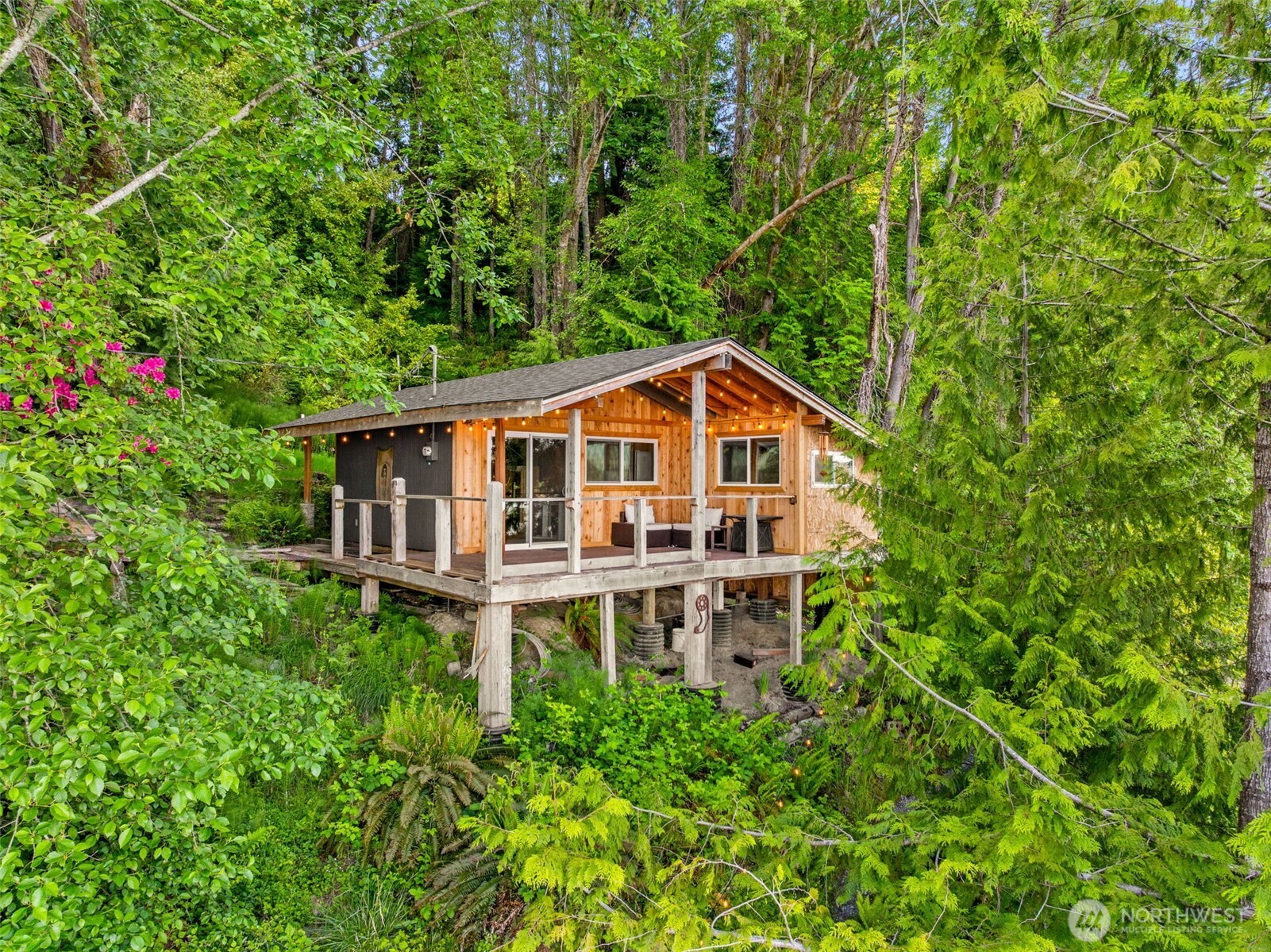 9524 Maple Beach Lane NW Olympia WA 98502