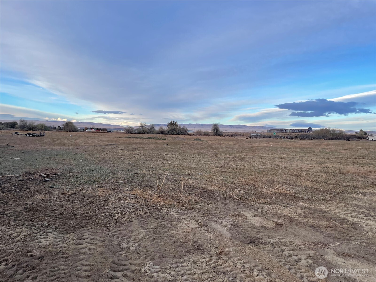 4407 Clyde Circle Sunnyside WA 98944