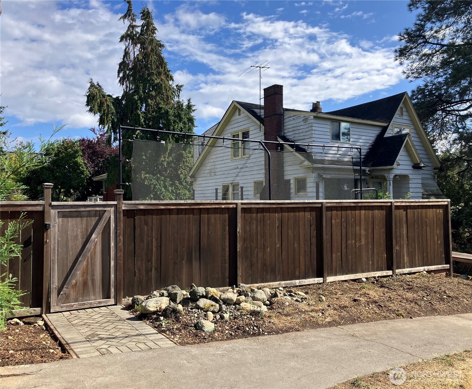 8710 Dayton Avenue N Seattle WA 98103