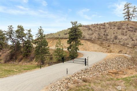 331 Rancho Perri Lane Manson WA 98831