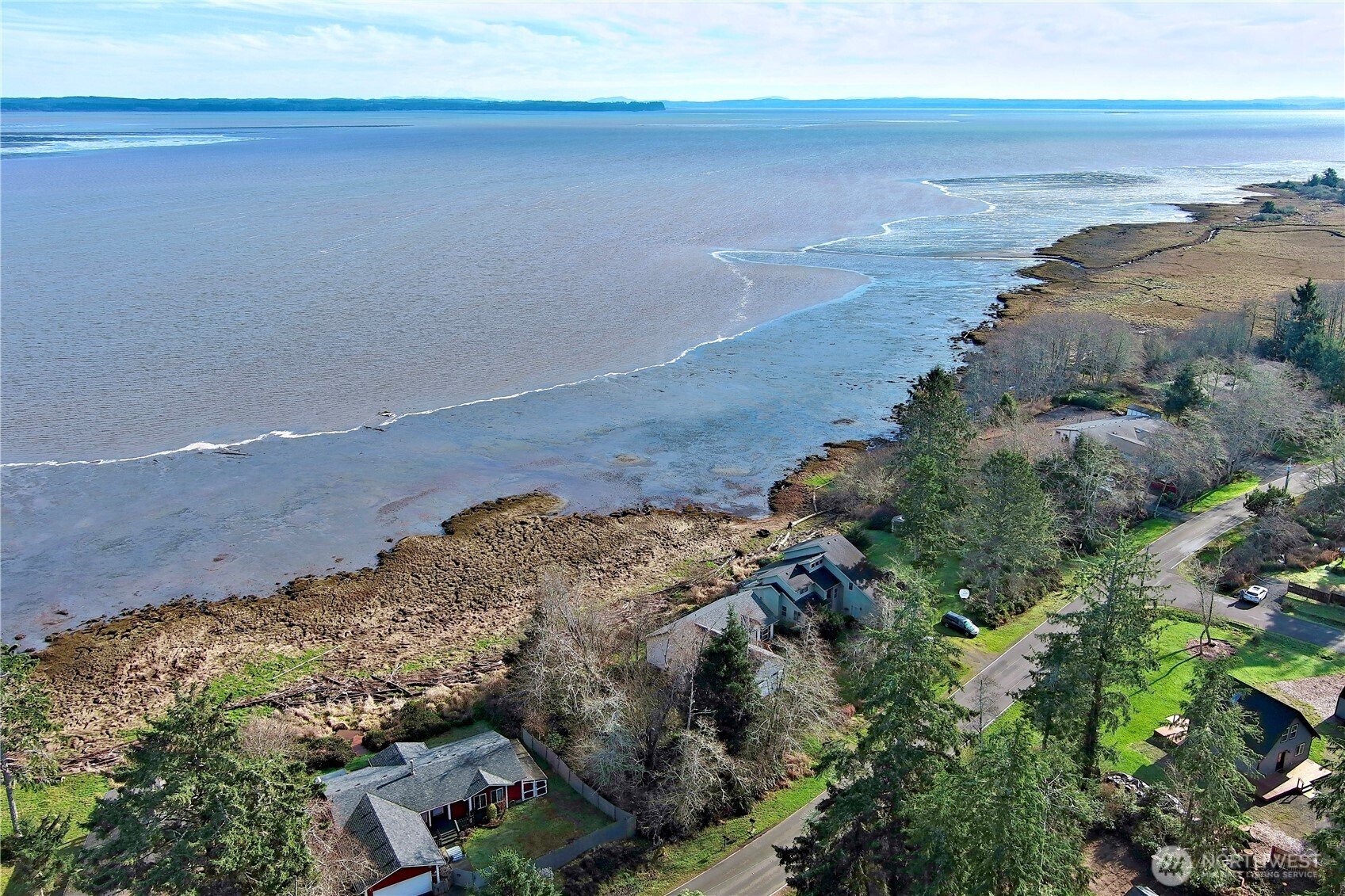 716 Duck Lake Drive NE Ocean Shores WA 98569