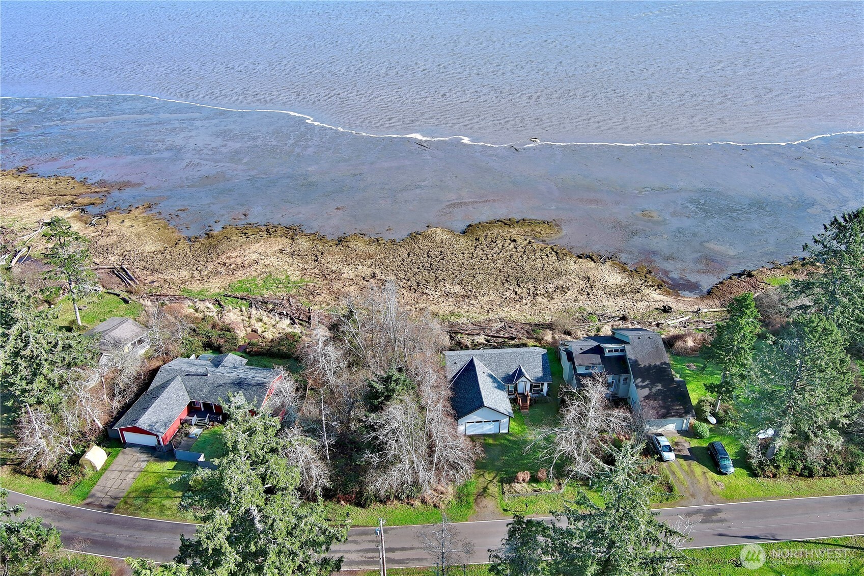 716 Duck Lake Drive NE Ocean Shores WA 98569