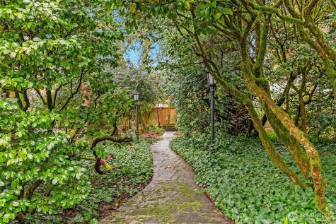 1118000703 Broadmoor Drive E Seattle WA 98112