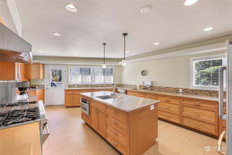 1200 Lincoln Street Bellingham WA 98229
