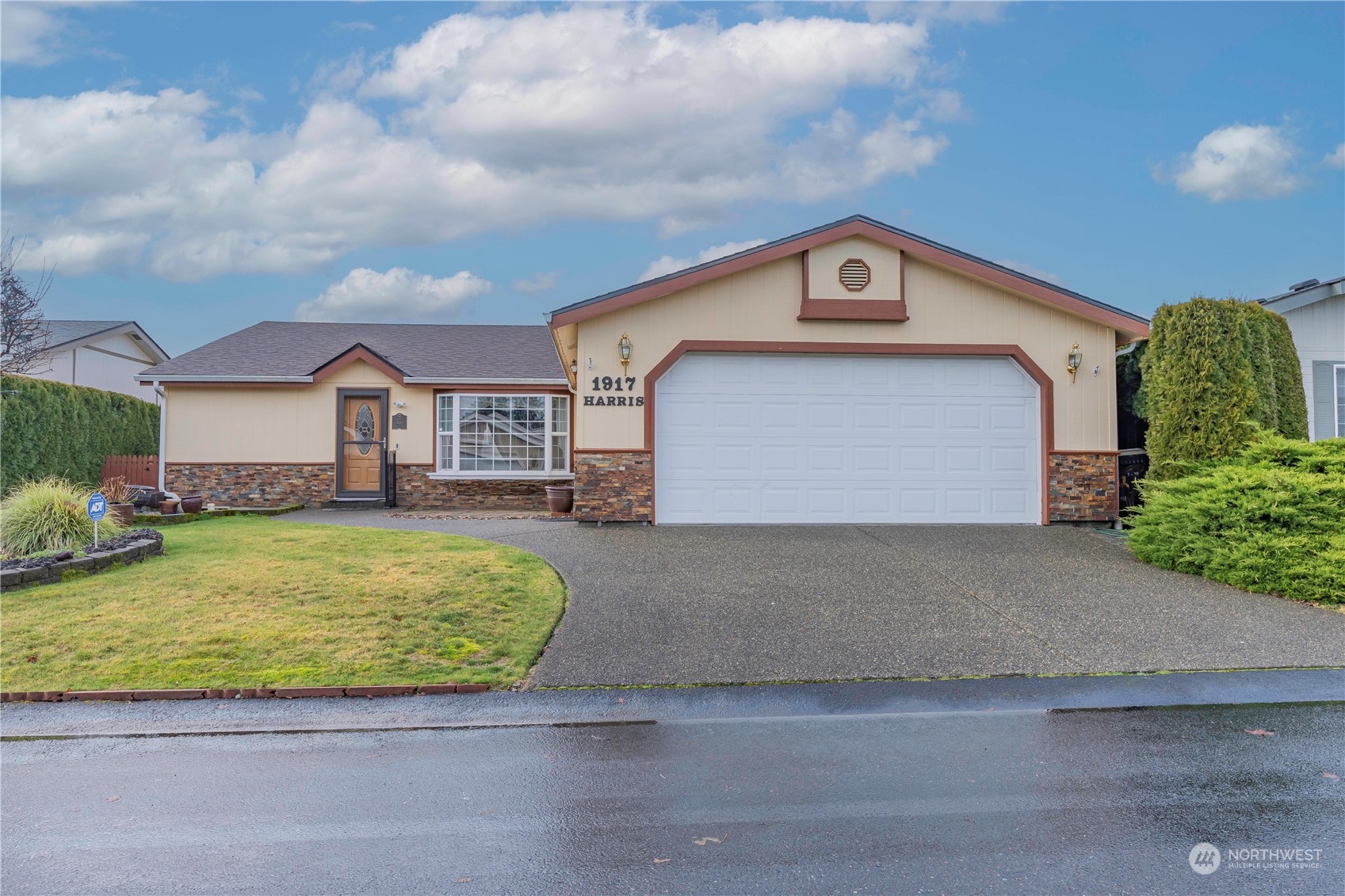 1917 Windflower Lane Se Lacey WA 98503
