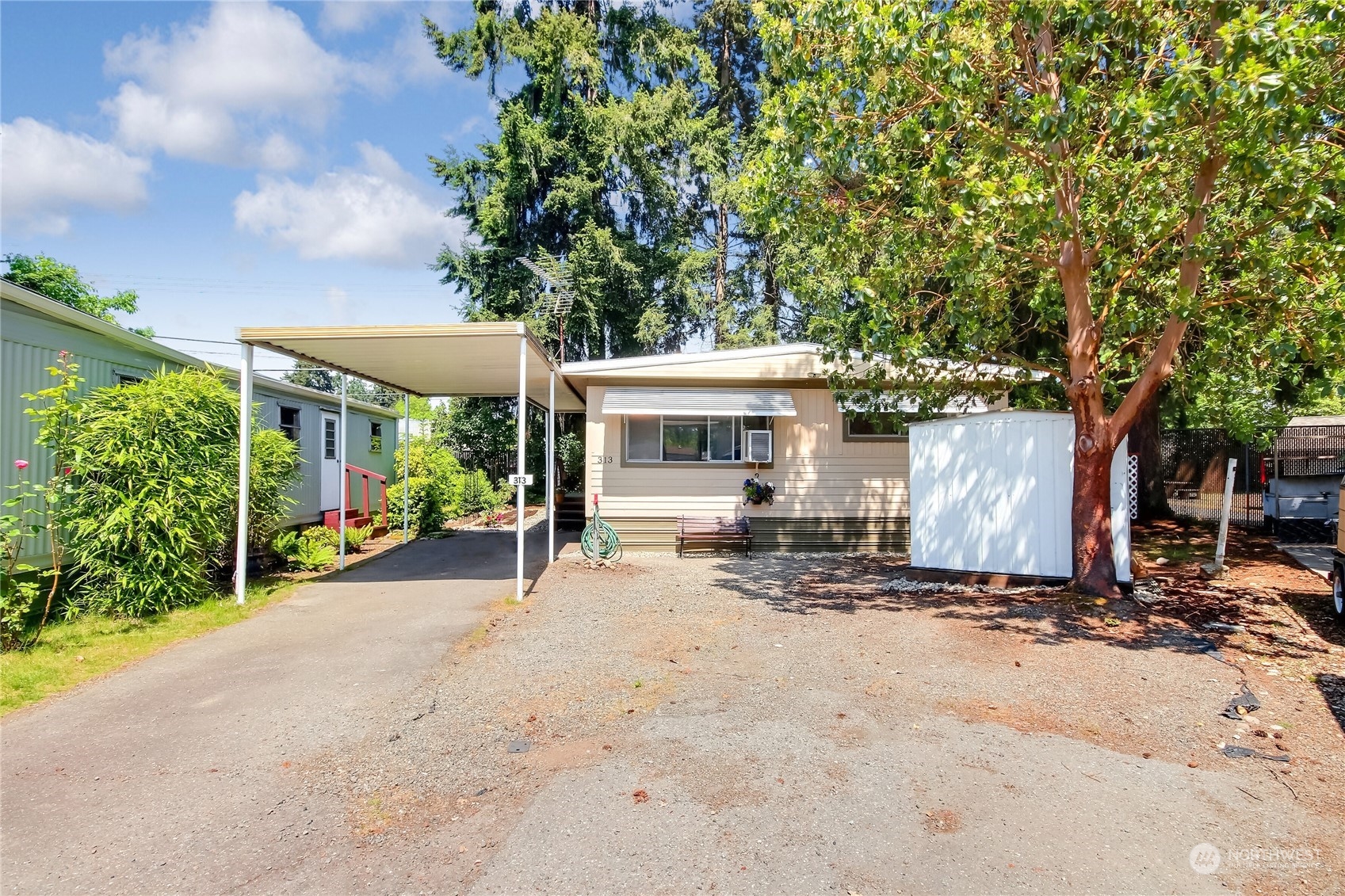 7301 Ne 175th Street Kenmore WA 98028