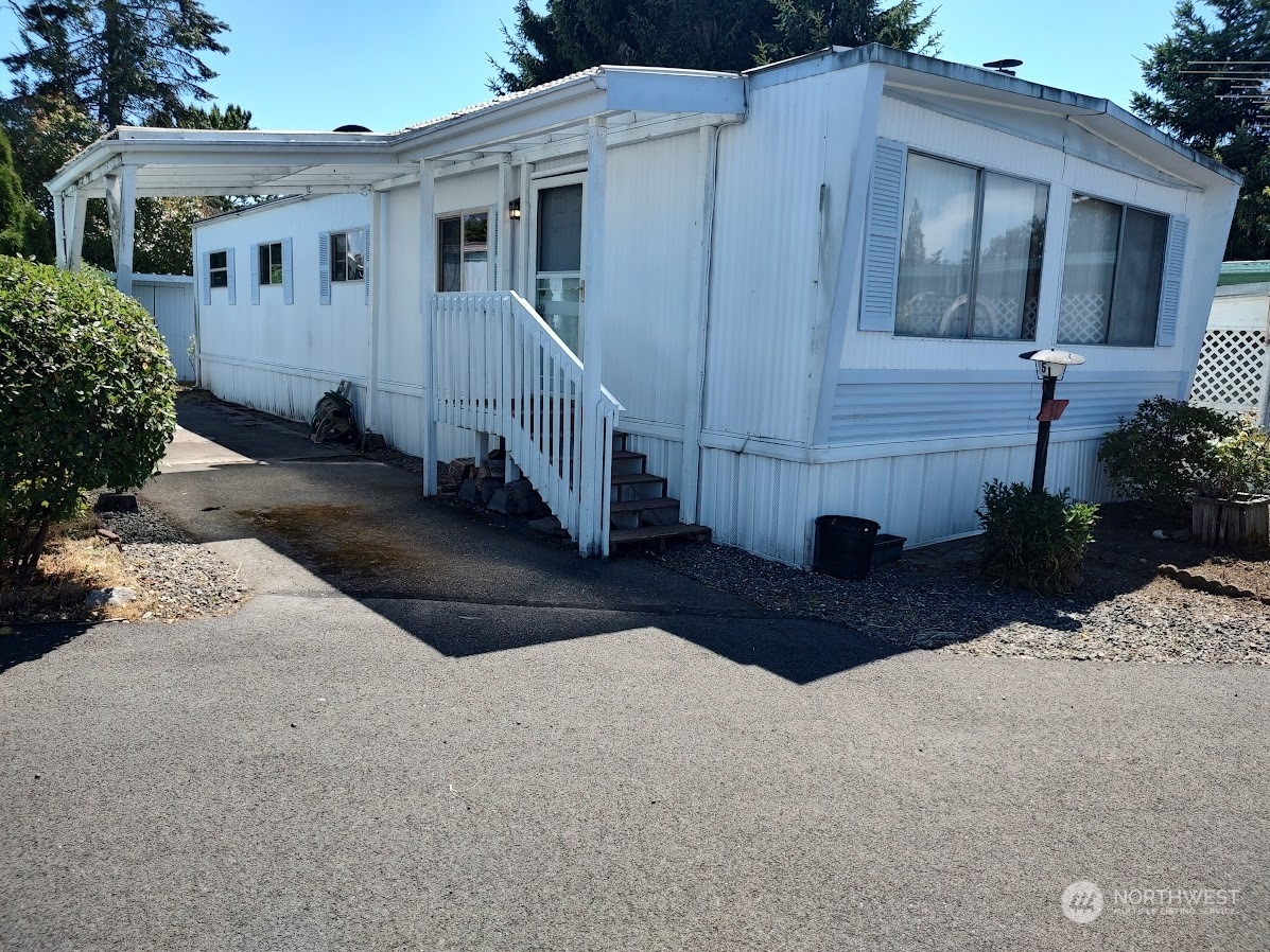 14322 Admiralty Way Lynnwood WA 98087