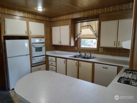 14322 Admiralty Way Lynnwood WA 98087