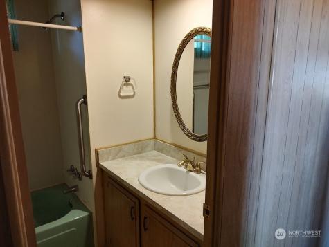 14322 Admiralty Way Lynnwood WA 98087