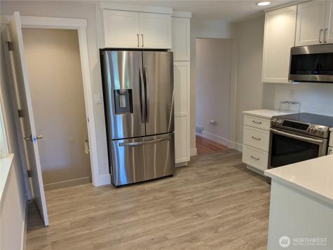 8006 25th Avenue NW Seattle WA 98117