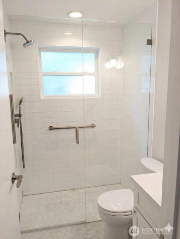 8006 25th Avenue NW Seattle WA 98117