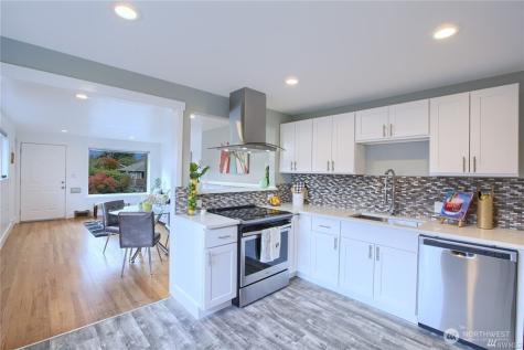 8006 25th Avenue NW Seattle WA 98117