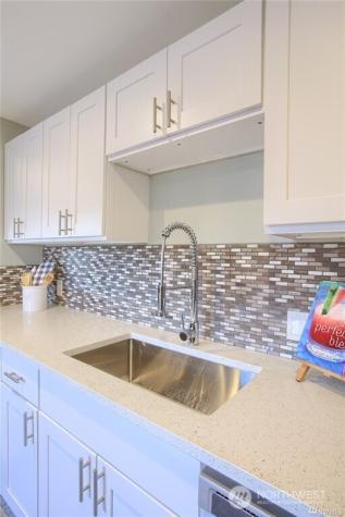 8006 25th Avenue NW Seattle WA 98117