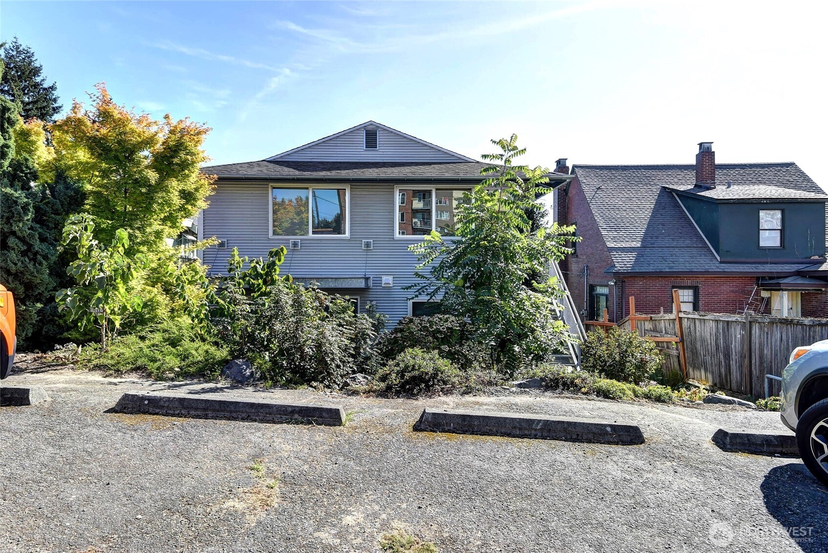 1822 S King Street Seattle WA 98144