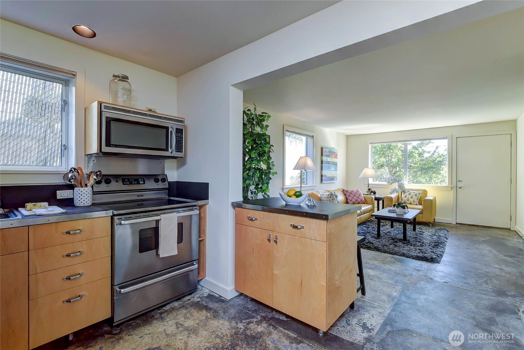 1822 S King Street Seattle WA 98144