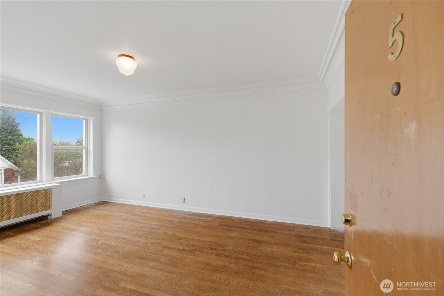 317 18th Avenue E Seattle WA 98112