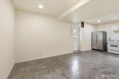 308 NE 50th Street Seattle WA 98105