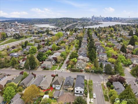 308 NE 50th Street Seattle WA 98105