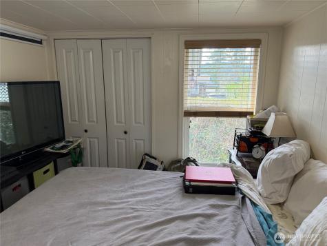 1275 Northlake Way NW Bremerton WA 98312