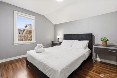 5506 5th Avenue NW Seattle WA 98017
