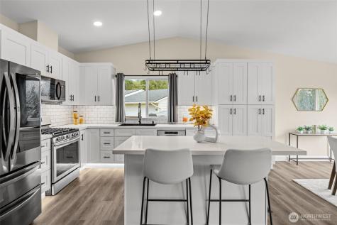 4115 105th Place SE Everett WA 98208