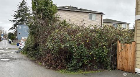 9208 17th Avenue SW Seattle WA 98106