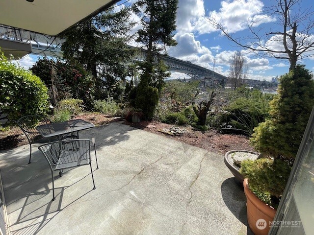 401 NE 40th Street Seattle WA 98105