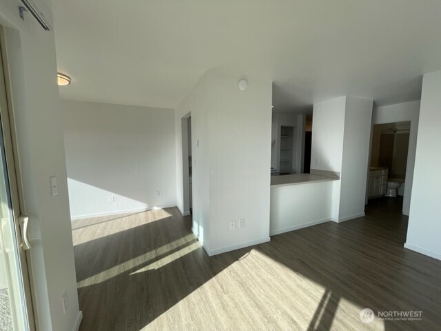 401 NE 40th Street Seattle WA 98105