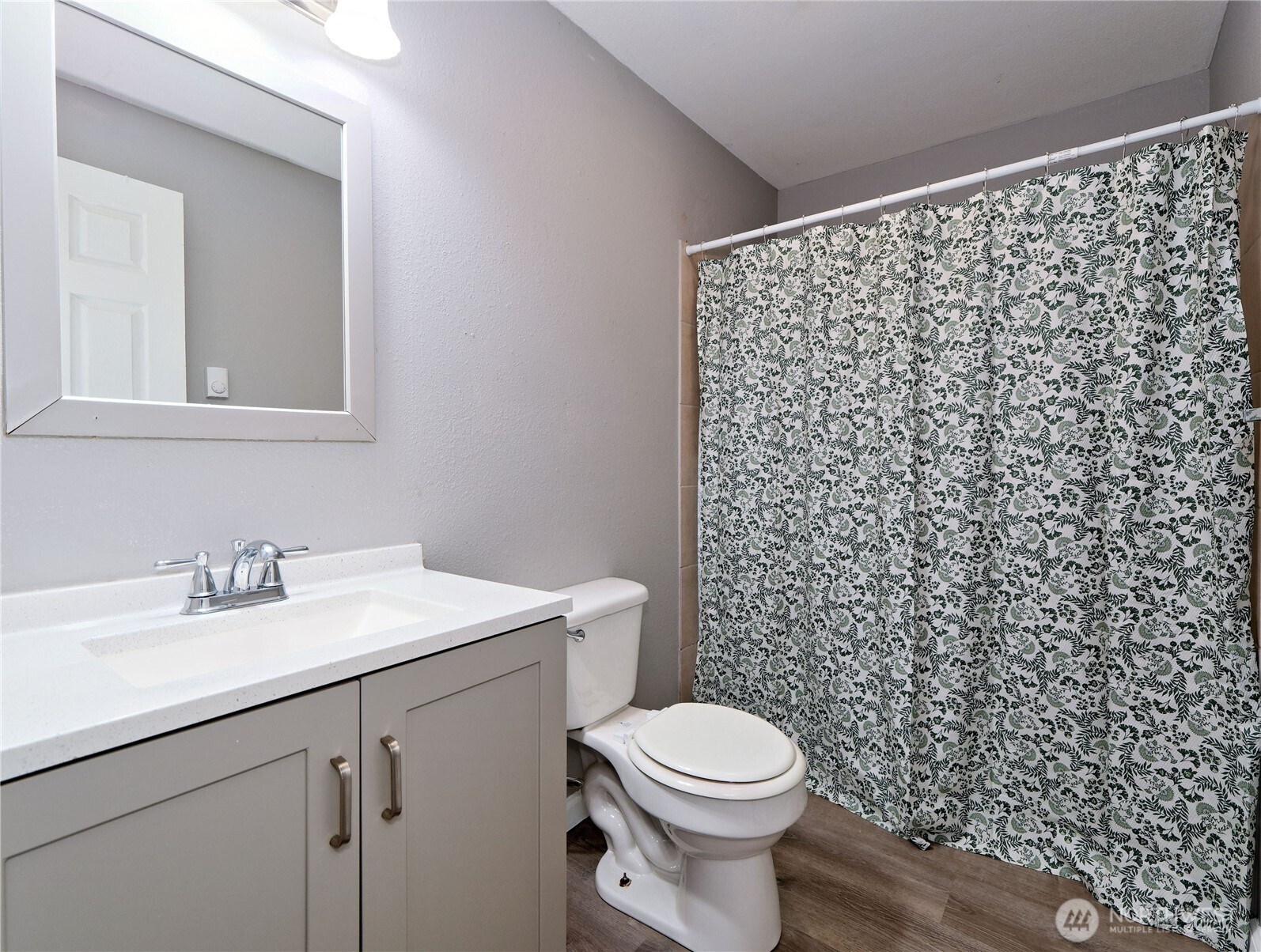 2716 S 256th Place Kent WA 98032