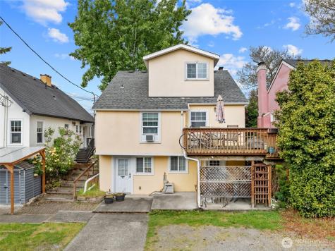 7842 Lake City Way NE Seattle WA 98115