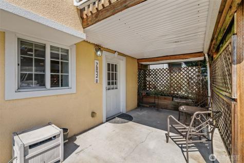 7842 Lake City Way NE Seattle WA 98115