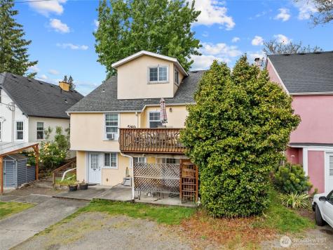 7842 Lake City Way NE Seattle WA 98115