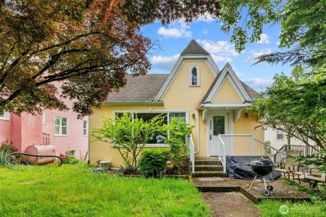 7842 Lake City Way NE Seattle WA 98115