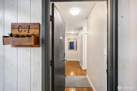 3201 S 208th Street Seatac WA 98198