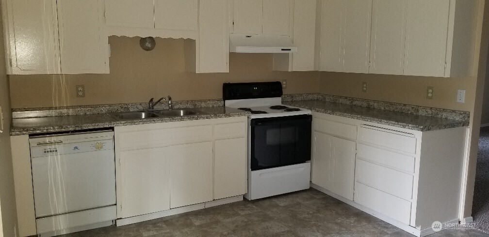 9210 204th Street E Graham WA 98338