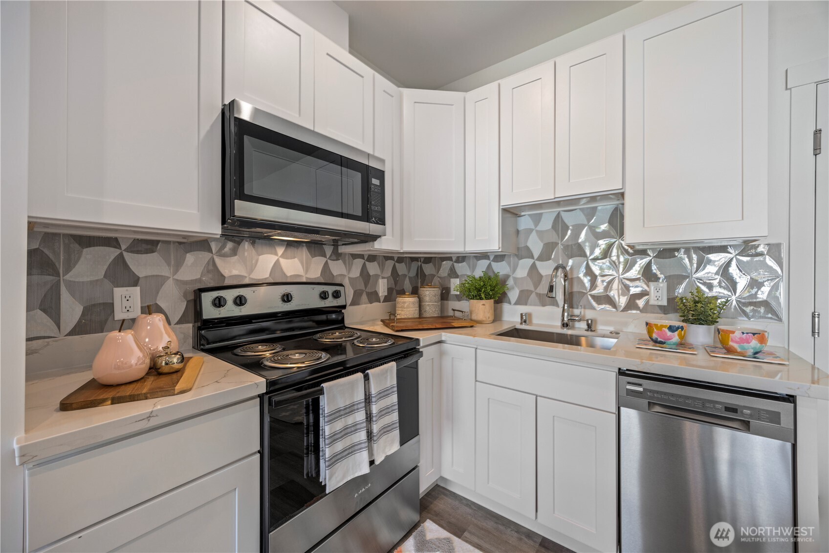 2152 N 185th Street Shoreline WA 98133