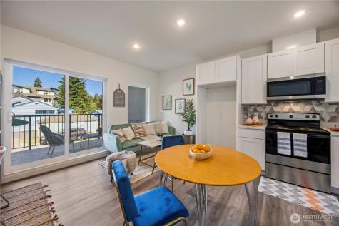 2152 N 185th Street Shoreline WA 98133