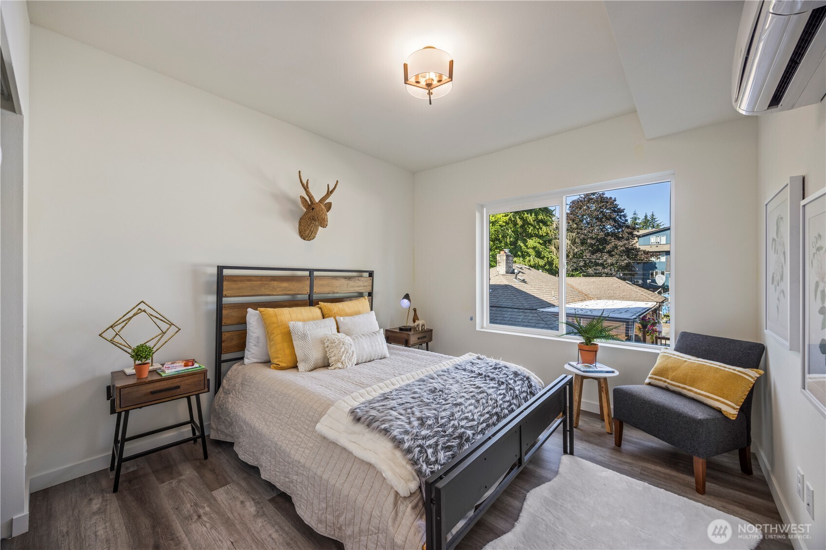 2152 N 185th Street Shoreline WA 98133