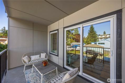 2152 N 185th Street Shoreline WA 98133
