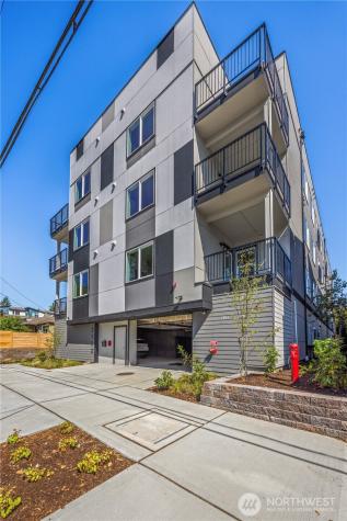 2152 N 185th Street Shoreline WA 98133