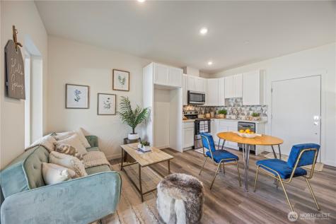 2152 N 185th Street Shoreline WA 98133