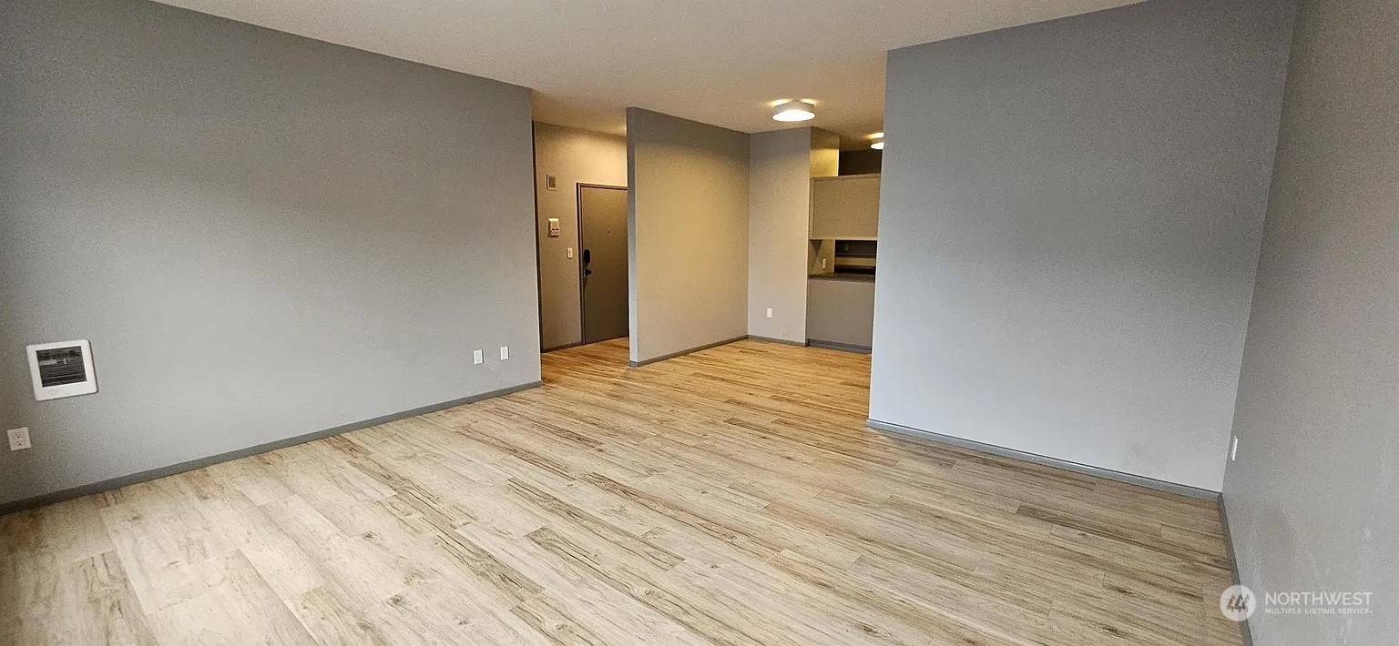 1313 Hewitt Avenue Everett WA 98201