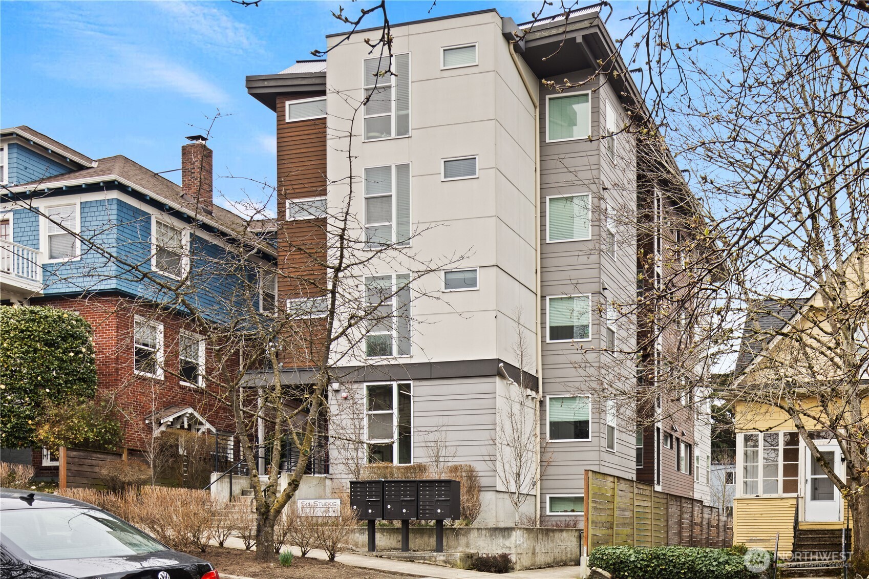 1814 E John Street Seattle WA 98112